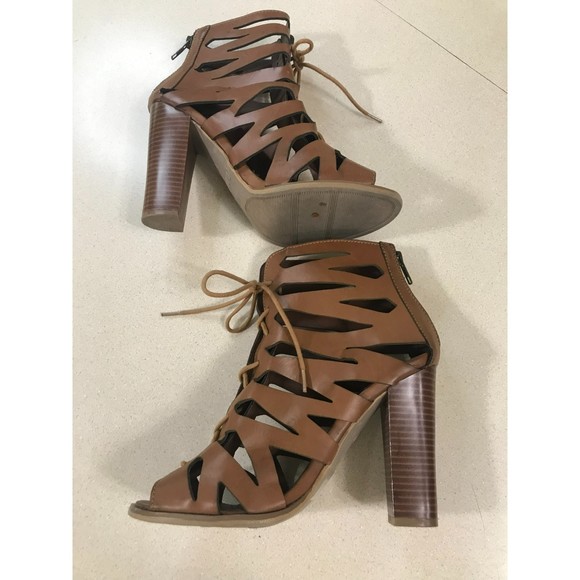 Mia Girl Block Heel Gladiator Sandals, Size 8 1/2 - Picture 3 of 5